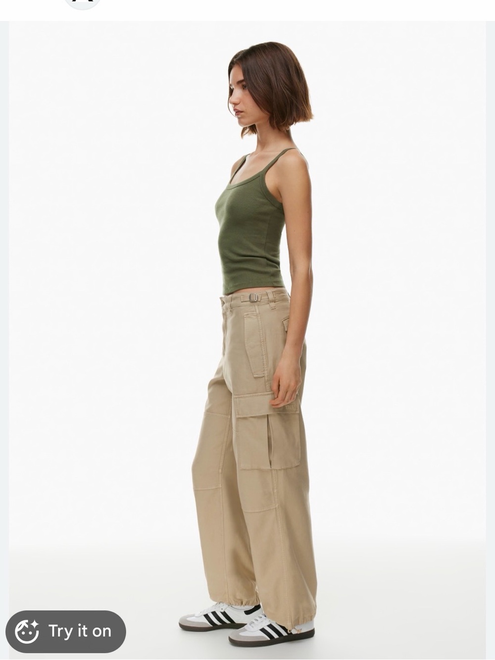 Aritzia TNA Cargo Pants size 8